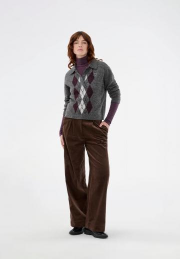 Пуловер с воротником поло