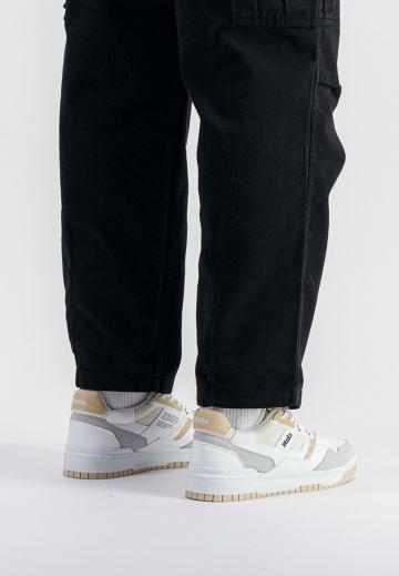 Гандбольные кроссовки