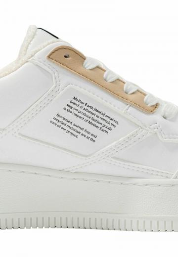 Гандбольные кроссовки