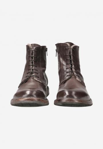 Зимние ботинки