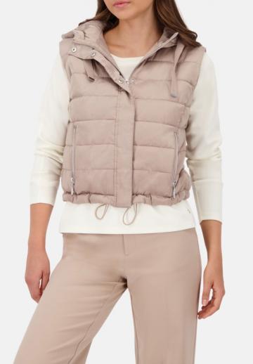 Короткая куртка