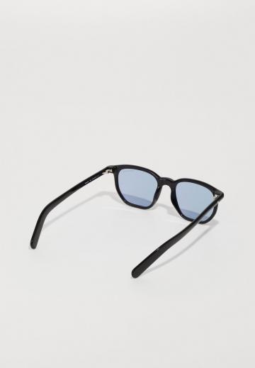 Солнечные очки