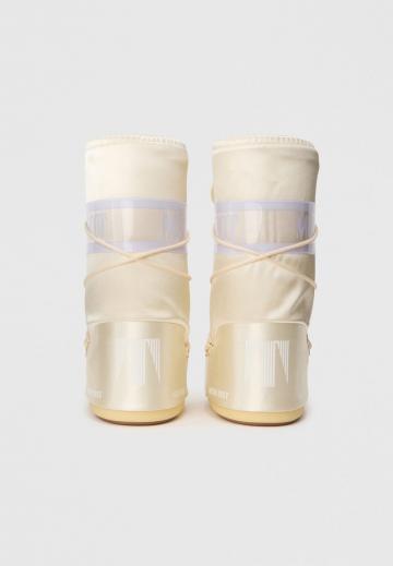 Зимние ботинки