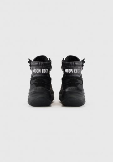 Зимние ботинки