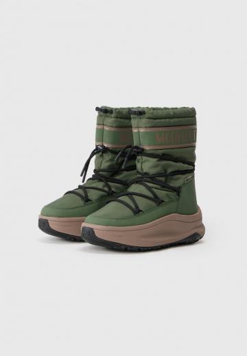 Зимние ботинки