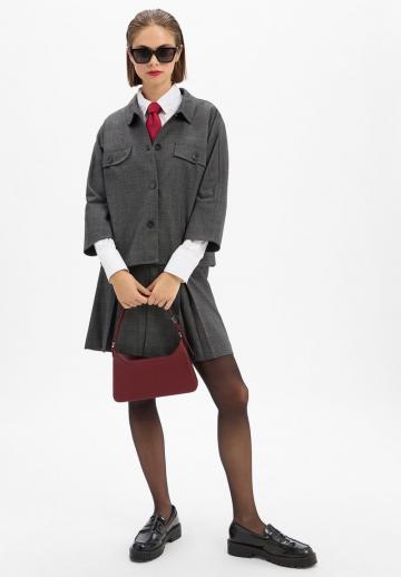 Блейзер с накладными карманами