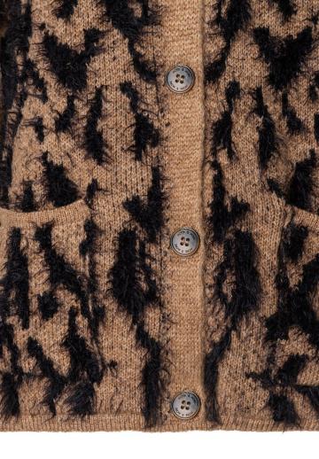 Жаккардовая вязаная кофта