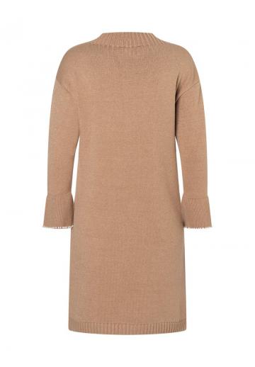 Вязаное платье