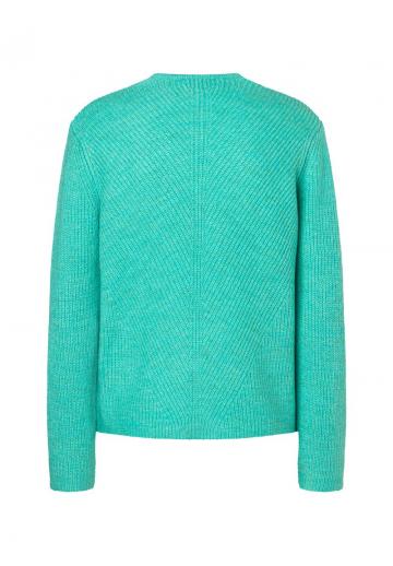 Пуловер с вырезом V