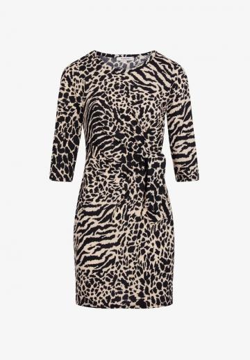 Платье футляр