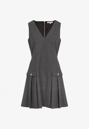 Короткое платье