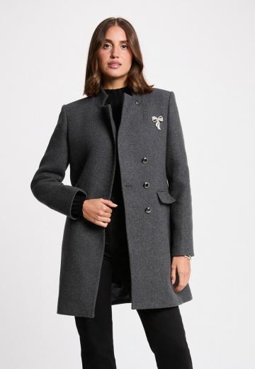 Короткое пальто