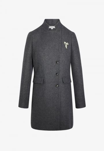 Короткое пальто