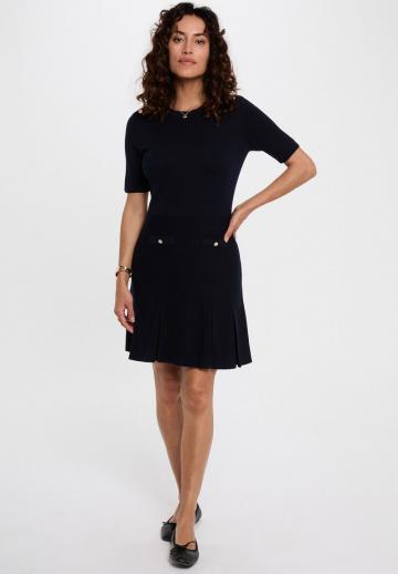 Короткое платье