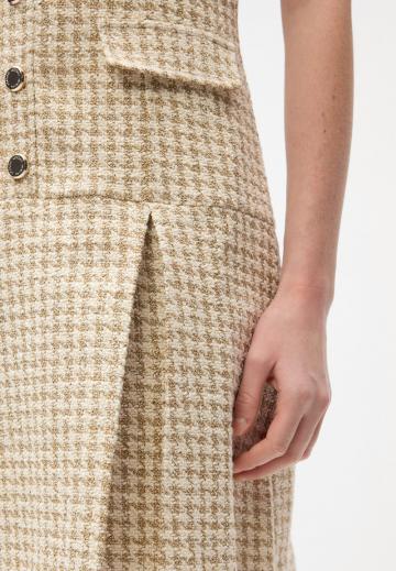 Короткое платье