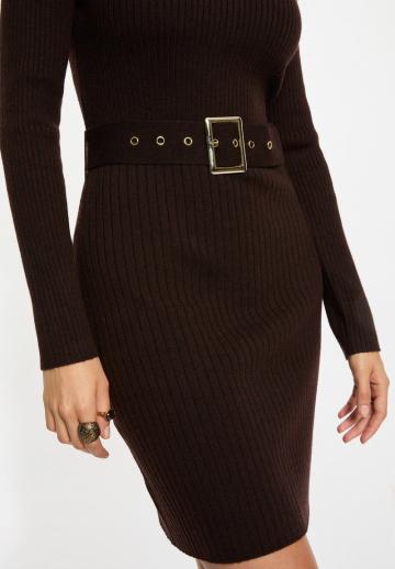 Платье футляр