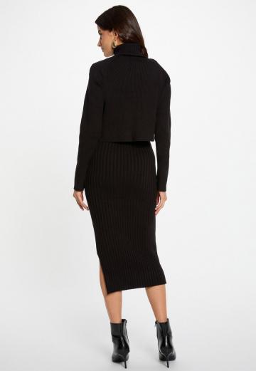 Платье футляр