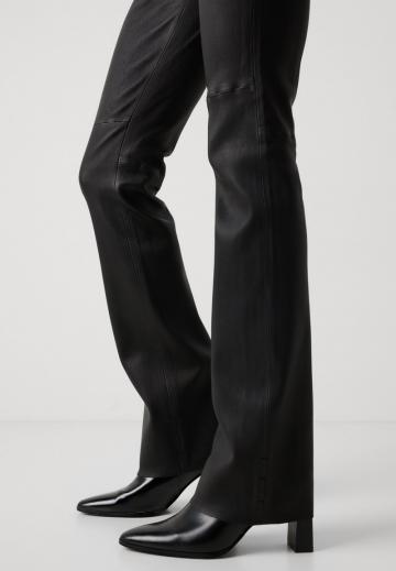 Кожаные штаны