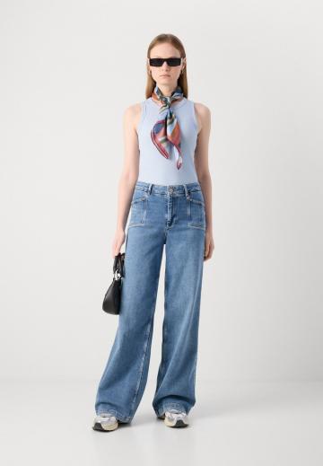 Широкие брюки