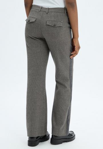 Узкие брюки