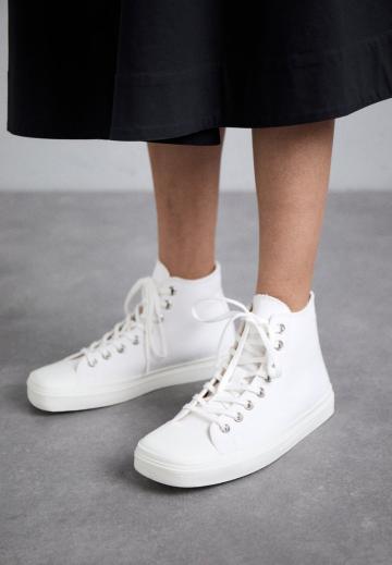 Гандбольные кроссовки