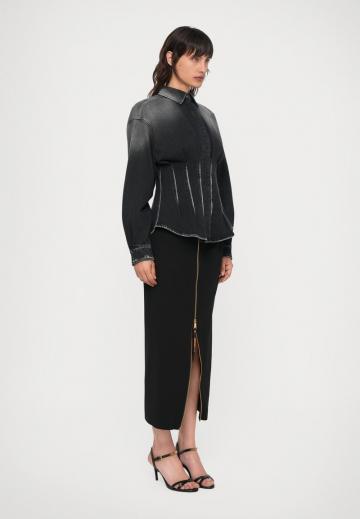 Джинсовая куртка