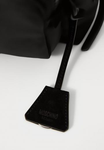 Кожаный рюкзак