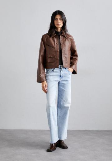 Джинсы бойфренда