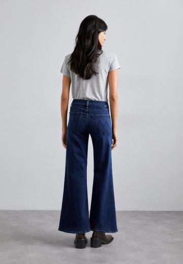 Джинсы бойфренда