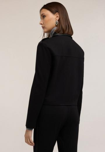 Короткий блейзер