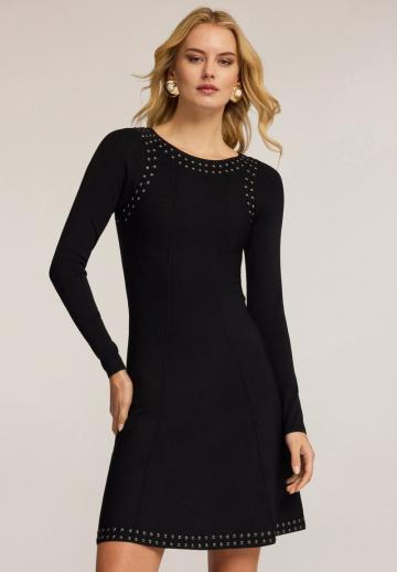 Вязаное платье