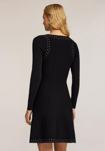 Вязаное платье