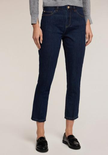 Короткие джинсы