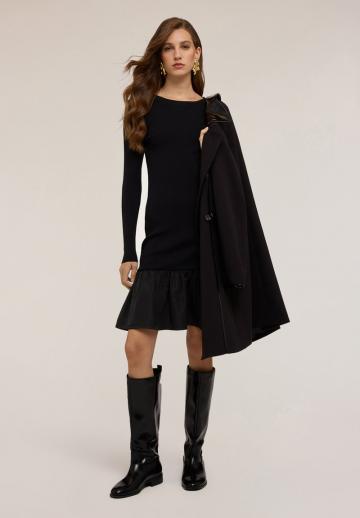 Вязаное платье