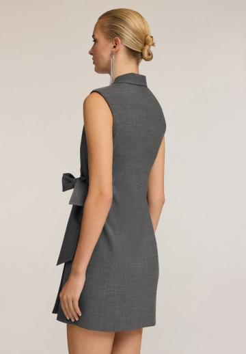 Короткое платье