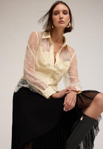 Кружевная блузка