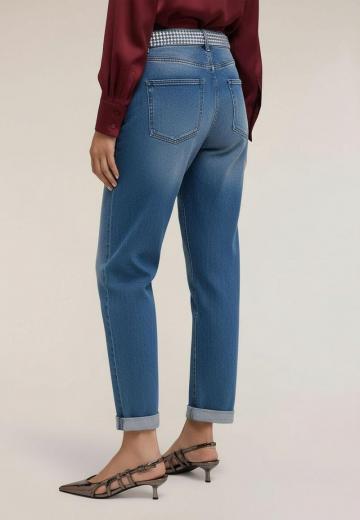 Свободные джинсы