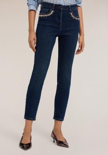 Короткие джинсы