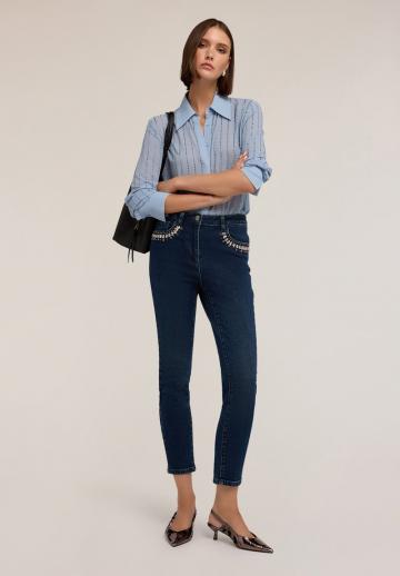 Короткие джинсы