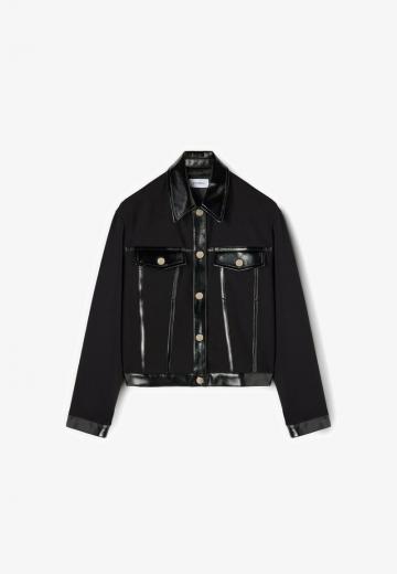 Джинсовая куртка