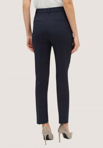 Узкие брюки