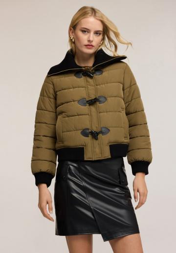 Зимняя куртка