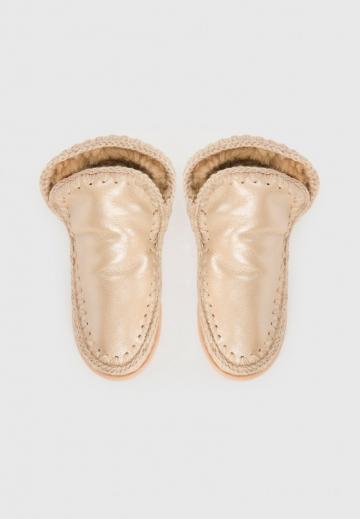 Зимние ботинки