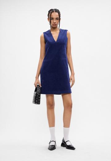 Короткое платье