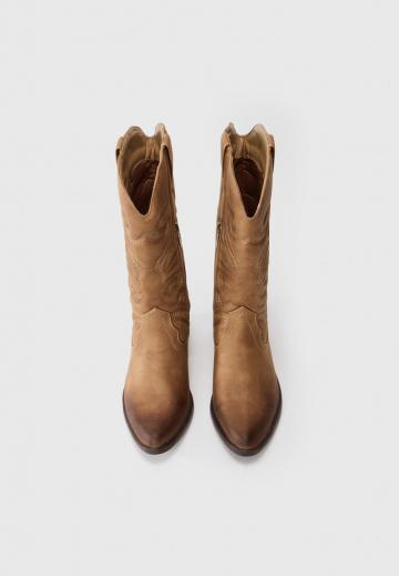 Ковбойские сапоги