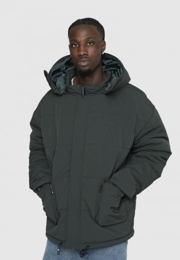 Зимняя куртка