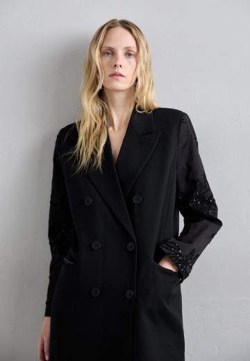 Шерстяное пальто