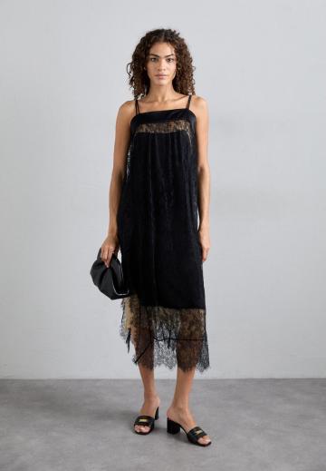 Коктейльное платье