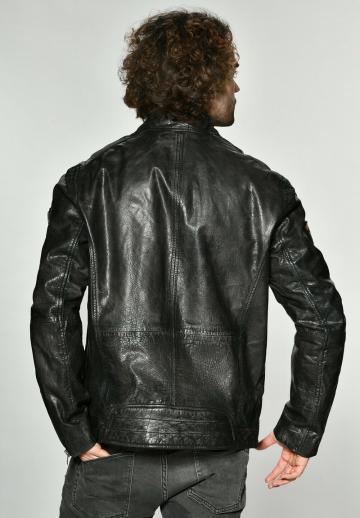 Кожаная куртка