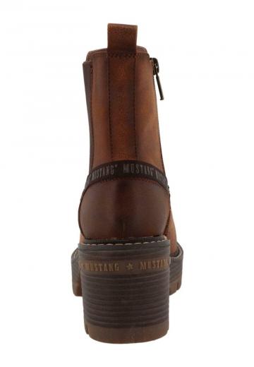 Полусапожки на платформе